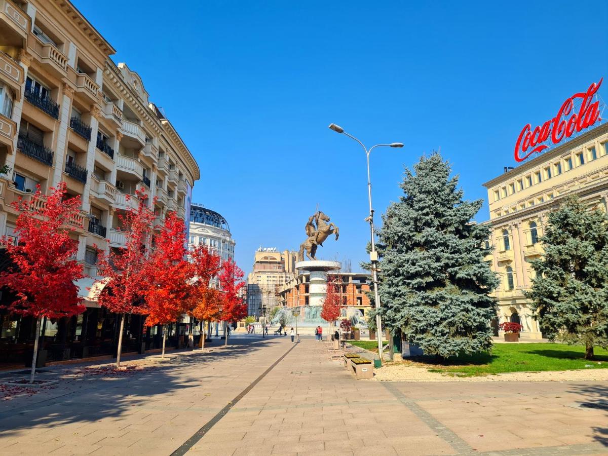 Апартаменты Mika Square Скопье Экстерьер фото