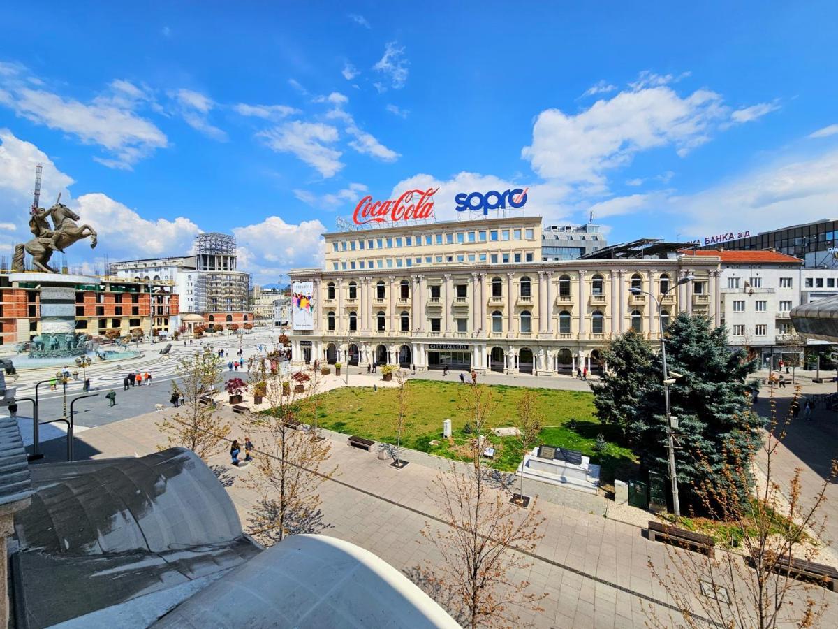 Апартаменты Mika Square Скопье Экстерьер фото